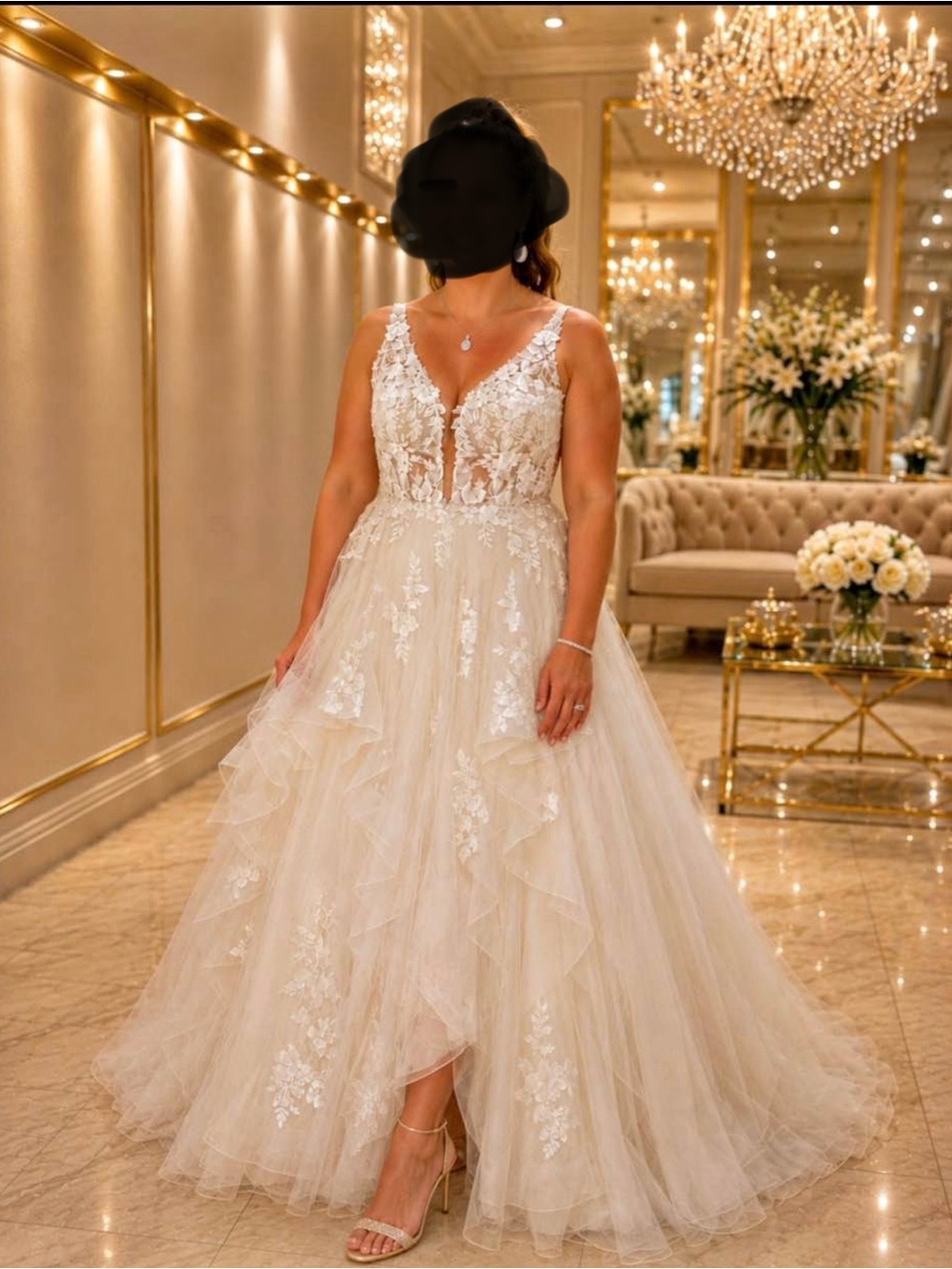Lace Appliqué Tulle A-Line Wedding Dress in Ivory